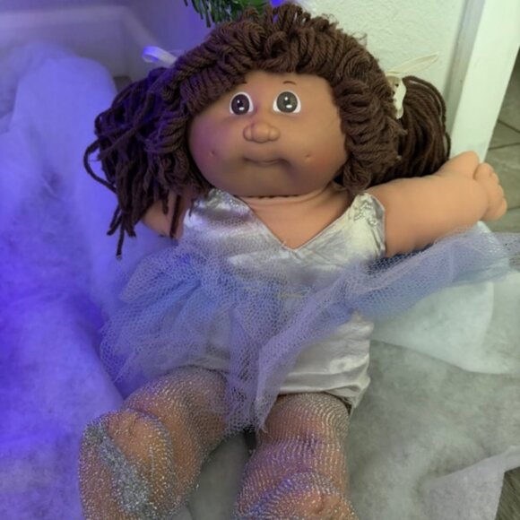 Vintage Cabbage Patch Doll - Picture 1 of 7